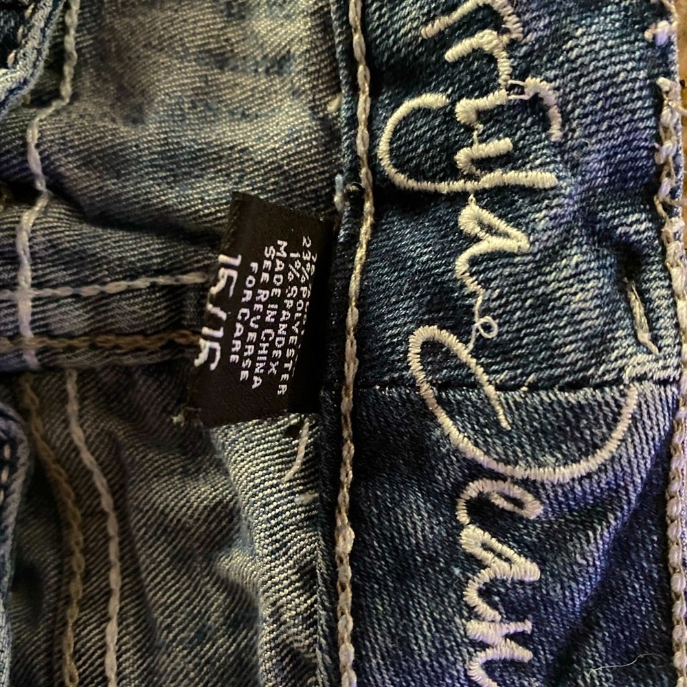 SOLD- 3/$20 Ariya Jeans - Picture 5 of 5